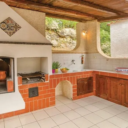 度假居 Holiday Home Sciacca